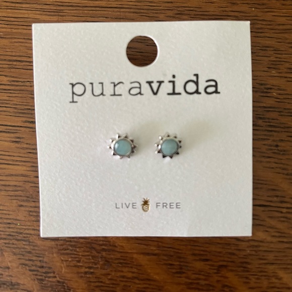 Pura Vida stud earrings - Picture 3 of 3